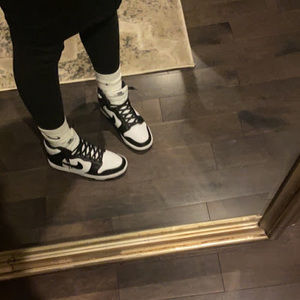 Meet your Posher, Kinsie